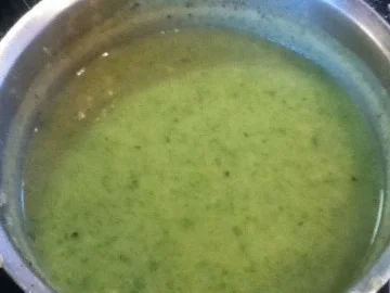 Rezept: Petersilien-Pastinaken Suppe Bild Nr. 6 Petersilien-Pastinaken Suppe - Rezept - Bild Nr. 6