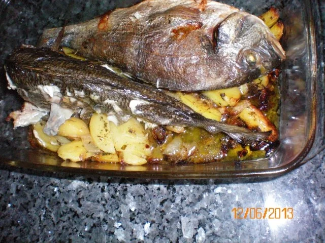 Rezept: Fisch: Dorade auf Kartoffelbett Fisch: Dorade auf Kartoffelbett - Rezept