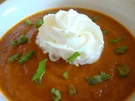 Rezept: Tomatensuppe mit "Gin-Sahne" Tomatensuppe mit "Gin-Sahne" - Rezept