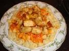 Pasta mit Ajvar-Sahne-Hähnchen - Rezept