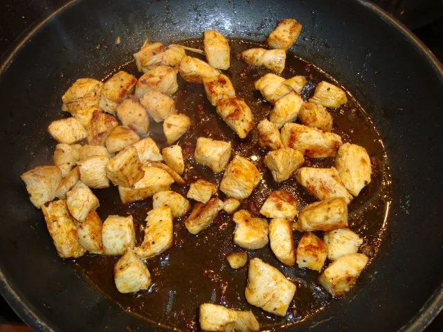 Pasta mit Ajvar-Sahne-Hähnchen - Rezept - Bild Nr. 8