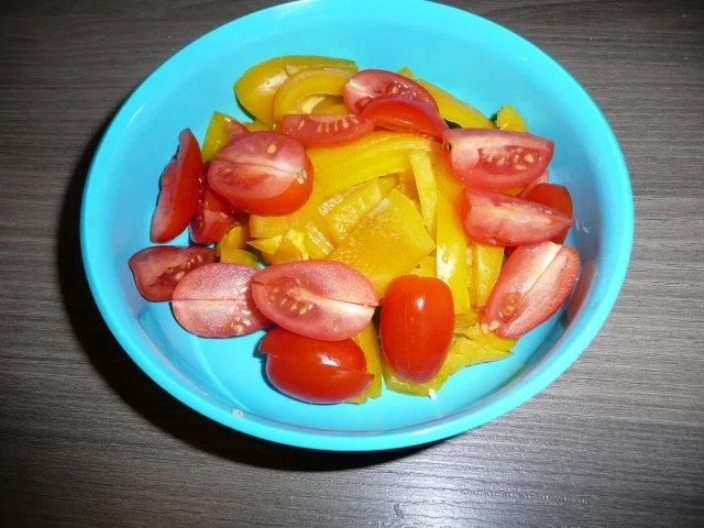 Rollbraten mit Knödel und Salat - Rezept - Bild Nr. 8