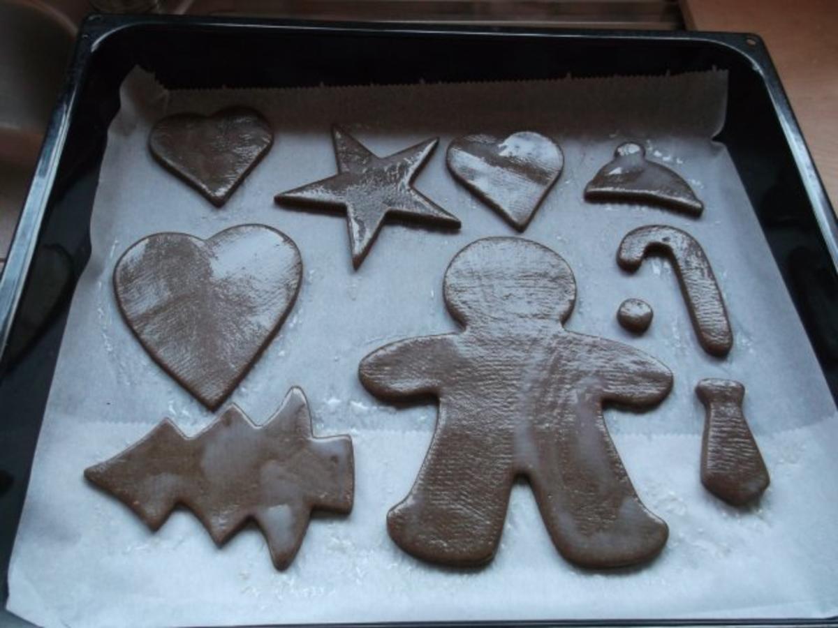 Einfache braune Lebkuchen - Rezept mit Bild - kochbar.de