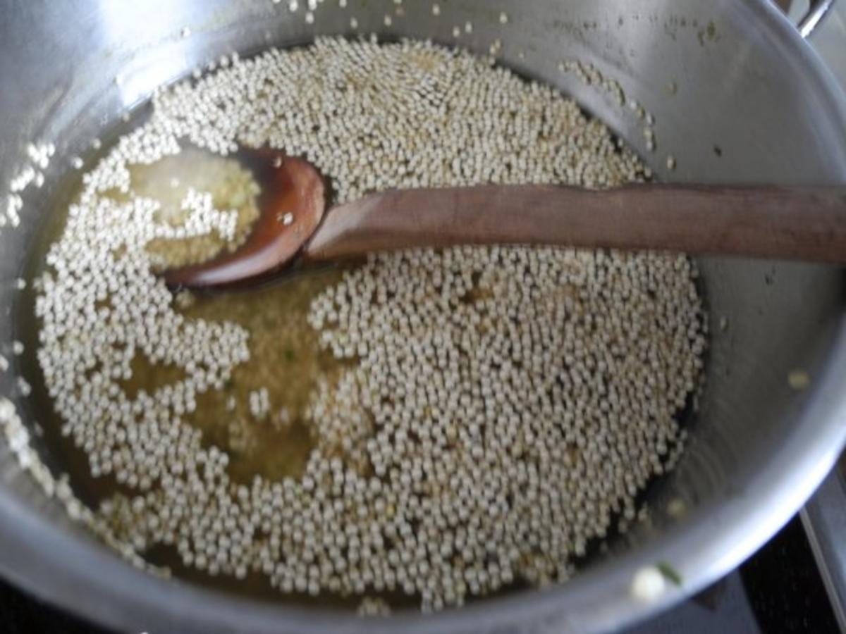 Vegan : Paprikaschoten mit würziger Quinoa - Füllung - Rezept - Bild Nr. 6