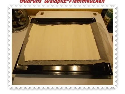 Rezept: Flammkuchen: Waldpilz-Flammkuchen Bild Nr. 5 Flammkuchen: Waldpilz-Flammkuchen - Rezept - Bild Nr. 5