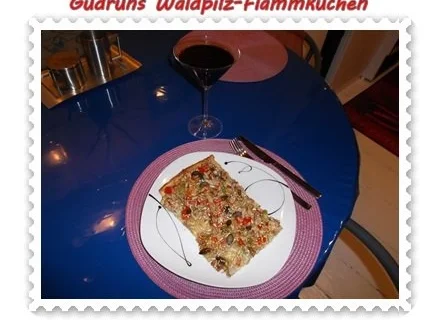 Rezept: Flammkuchen: Waldpilz-Flammkuchen Bild Nr. 17 Flammkuchen: Waldpilz-Flammkuchen - Rezept - Bild Nr. 17