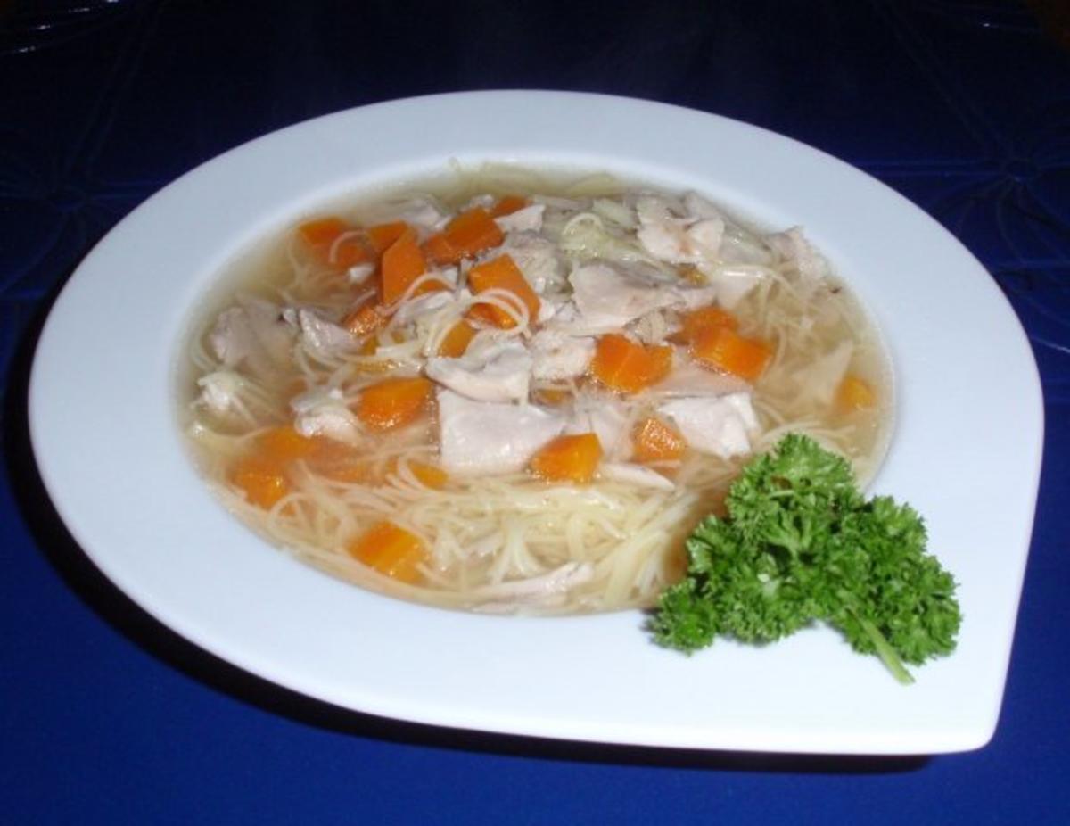 Bilder für Hühnersuppe a la Linda - Rezept