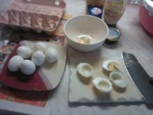 Russische Eier (deviled eggs) - Rezept