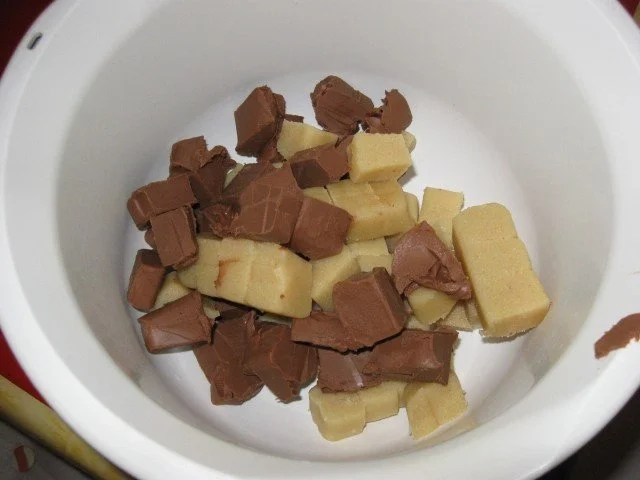 Rezept: Marzipankartoffel mit Nougat Bild Nr. 2 Marzipankartoffel mit Nougat - Rezept - Bild Nr. 2