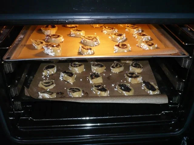 Amarena-Mohn-Schnecken - Rezept - Bild Nr. 8