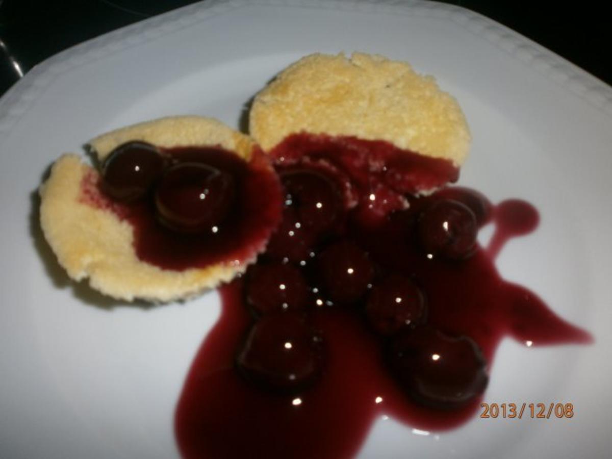 Chessecakemuffins mit weihnachtlichen Kirschen - Rezept Eingereicht von
extrawurst