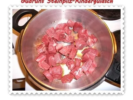 Rezept: Fleisch: Steinpilz-Rindergulasch Bild Nr. 3 Fleisch: Steinpilz-Rindergulasch - Rezept - Bild Nr. 3