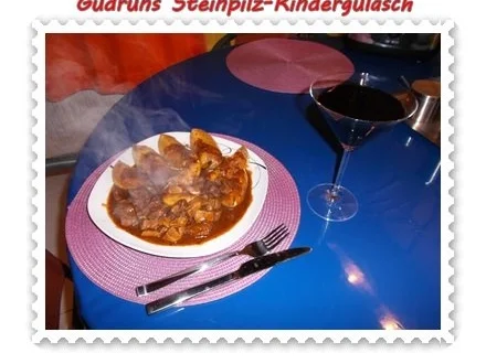Rezept: Fleisch: Steinpilz-Rindergulasch Bild Nr. 17 Fleisch: Steinpilz-Rindergulasch - Rezept - Bild Nr. 17