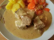 Rinderbraten in 	Crème fraîche -Meerrettichsauce - Rezept