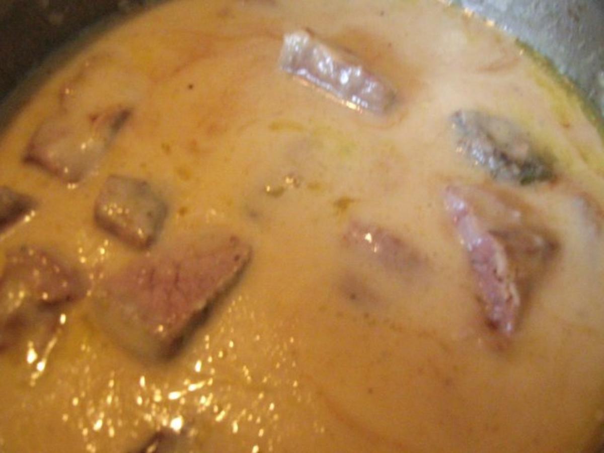 Rinderbraten in 	Crème fraîche -Meerrettichsauce - Rezept - Bild Nr. 6