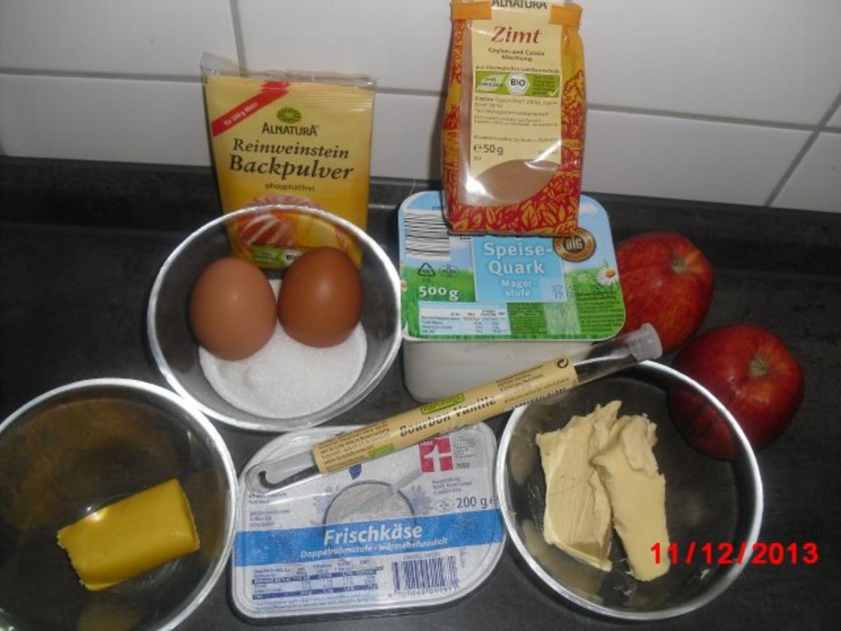 Marzipan-Frischkäse-Muffin mit Apfel-Zimt-Spalten - Rezept - Bild Nr. 3