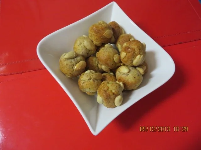 Rezept: Gebäck: Bethmännchen mit Salzmandeln Gebäck: Bethmännchen mit Salzmandeln - Rezept