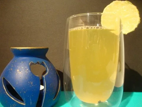 Rezept: Weisser Glühwein - mit Muskat und Wodka Weisser Glühwein - mit Muskat und Wodka - Rezept