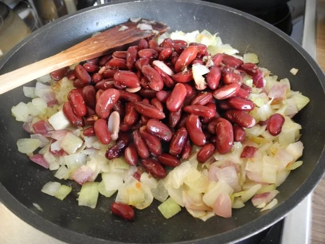 Rezept: Vegan : Lebervurst meine 3. - Thymianlebervurst Bild Nr. 6 Vegan : Lebervurst meine 3. - Thymianlebervurst - Rezept - Bild Nr. 6