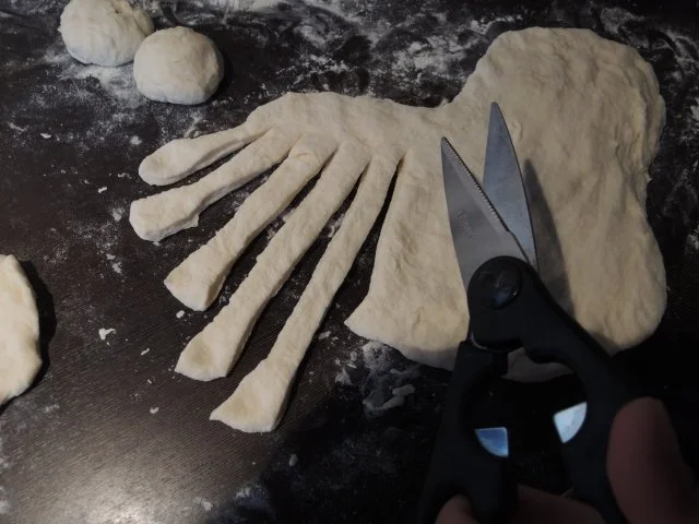 Rezept: Weihnachtsmann Brot Bild Nr. 4 Weihnachtsmann Brot - Rezept - Bild Nr. 4