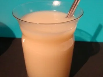 Rezept: Ingwertee mit Kokosmilch und Honig Ingwertee mit Kokosmilch und Honig - Rezept