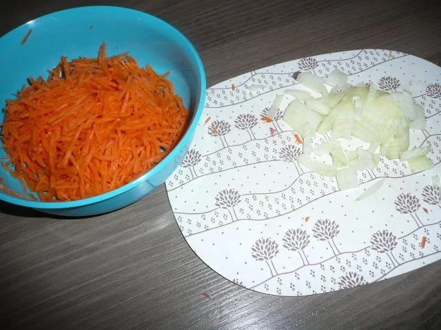 Rezept: Elsässer Nudelschnecken, 10 Scheiben Bild Nr. 10 Elsässer Nudelschnecken, 10 Scheiben - Rezept - Bild Nr. 10