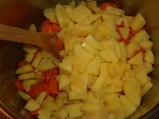 Pfund- Eintopf aus dem Römertopf - Rezept - Bild Nr. 6