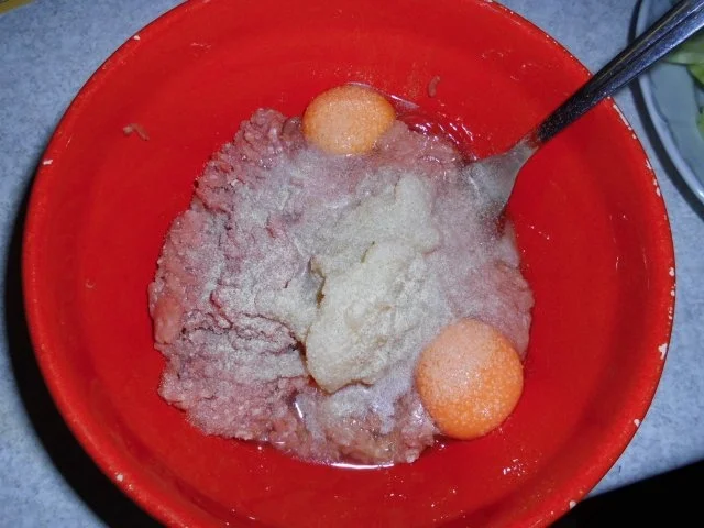 Bouletten / Frikadellen / Fleischpflanzerl nach Art von Stroganow - Rezept - Bild Nr. 4