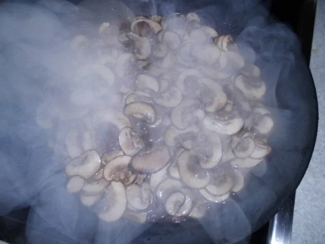 Bouletten / Frikadellen / Fleischpflanzerl nach Art von Stroganow - Rezept - Bild Nr. 8