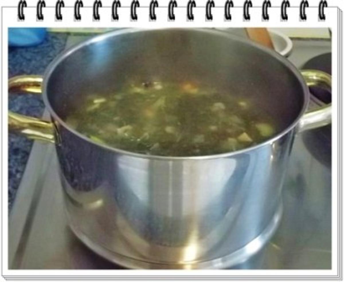 Grünkohl Cremesuppe mit Pinienkerne verfeinert - Rezept - Bild Nr. 7
