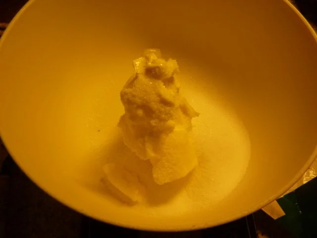 Rezept: Weihnachten: Quarkstollen mit Marzipan Bild Nr. 2 Weihnachten: Quarkstollen mit Marzipan - Rezept - Bild Nr. 2