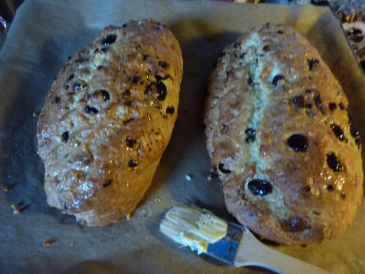 Weihnachten: Quarkstollen mit Marzipan - Rezept - kochbar.de