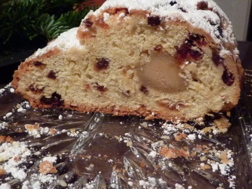 Weihnachten: Quarkstollen mit Marzipan - Rezept - kochbar.de