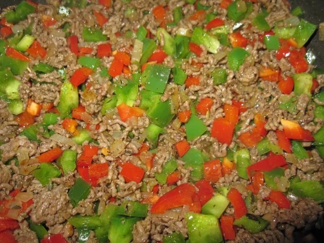 Pfannkuchen mit Hackfleisch-Ziegenkäse-Füllung - Rezept - Bild Nr. 5