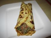 Pfannkuchen mit Hackfleisch-Ziegenkäse-Füllung - Rezept