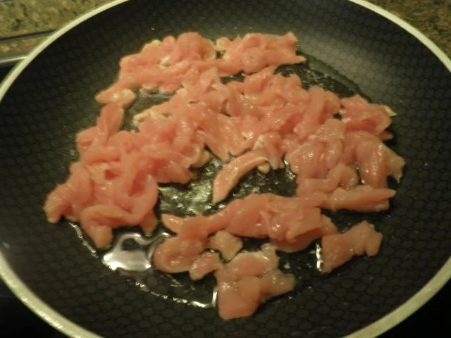 Putengeschnetzeltes mit Schinken, Zwiebeln ... - Rezept - Bild Nr. 3