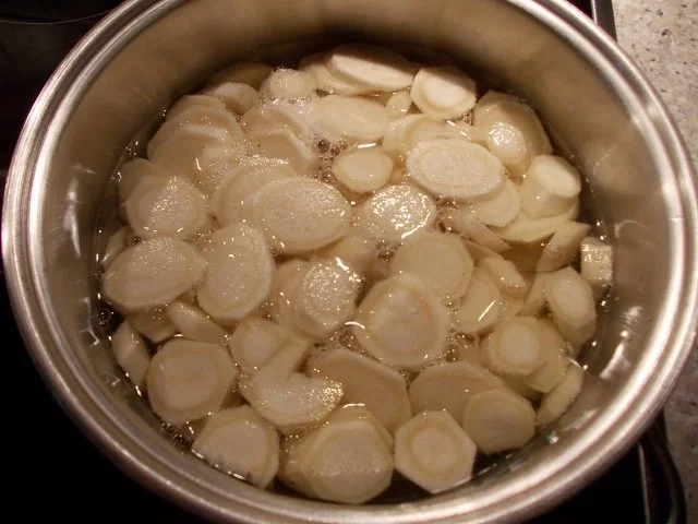 Rezept: Lebkuchenpolenta mit buntem Pastinakengemüse Bild Nr. 8 Lebkuchenpolenta mit buntem Pastinakengemüse - Rezept - Bild Nr. 8