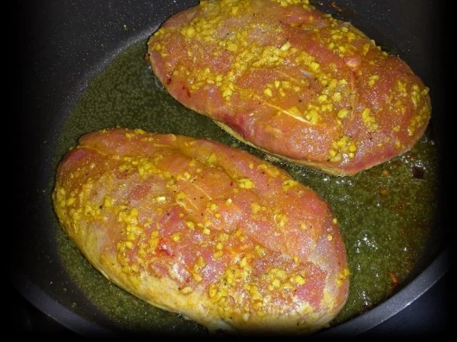 Barbarie Entenbrust an Orangensauce dazu Maroni-Preiselbeer-Buchteln - Rezept - Bild Nr. 7