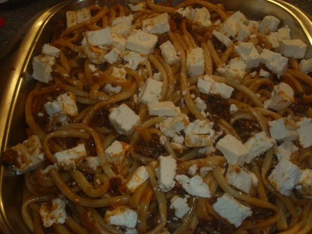 Makkaroniauflauf mit Lammhack und Schafskäse - Rezept - Bild Nr. 6