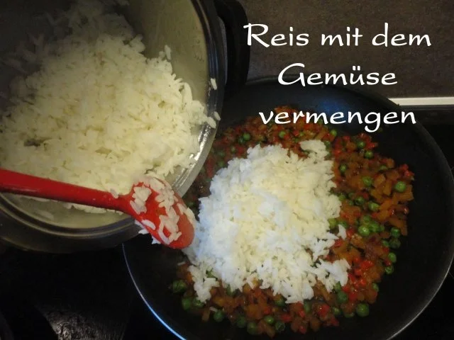 bunter Kürbis Reis auf Kurkuma Sauce - Rezept - Bild Nr. 17