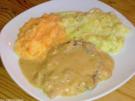Kotelett in Champignon-Rahmsosse - Rezept