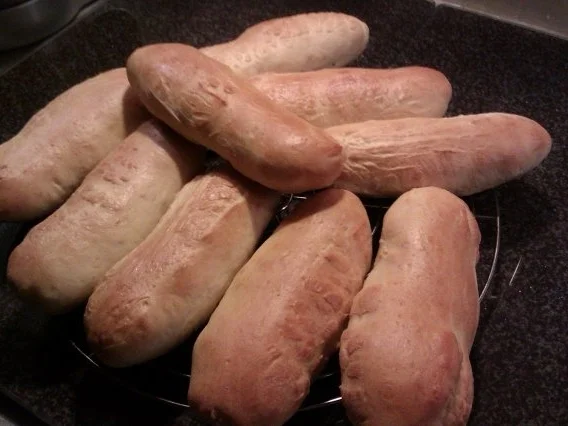 Rezept: Hot Dogs Bild Nr. 3 Hot Dogs - Rezept - Bild Nr. 3