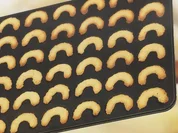 Kipferl, Käsehörnchen, gepfeffert - Rezept