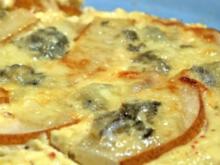 Flammkuchen mit Birne und Gorgonzola - Rezept