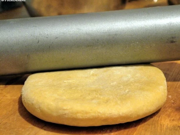 Flammkuchen mit Birne und Gorgonzola - Rezept - Bild Nr. 6