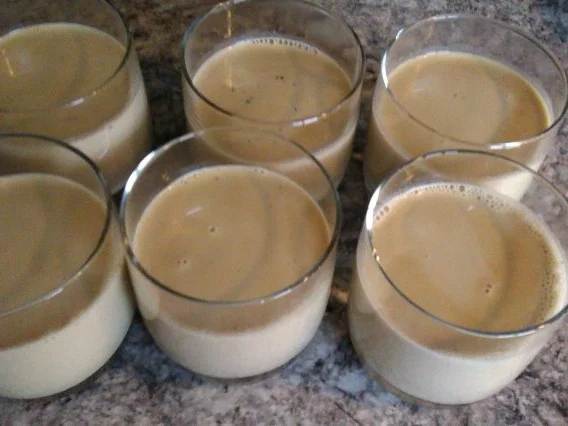 Rezept: Espresso-Panna-Cotta Bild Nr. 6 Espresso-Panna-Cotta - Rezept - Bild Nr. 6