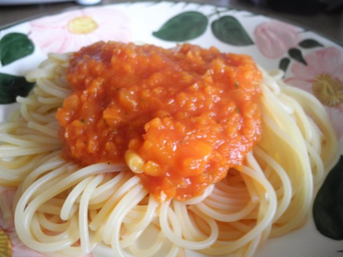 Vegan : Karotten - Bolognese mit Spaghetti - Rezept - Bild Nr. 2