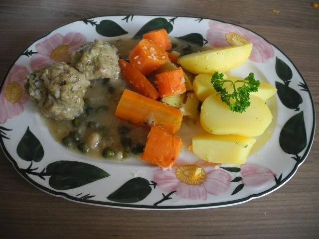 Rezept: Vegan : Königsberger Klopse Bild Nr. 14 Vegan : Königsberger Klopse - Rezept - Bild Nr. 14