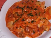 Pfannen-Gerichte: Pikante Pasta-Gemüse-Pfanne mit Käse-Tomaten-Soße - Rezept