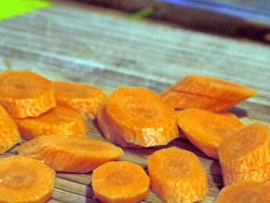 Rezept: Fruchtiges Senf-Rahm-Gemüse Bild Nr. 3 Fruchtiges Senf-Rahm-Gemüse - Rezept - Bild Nr. 3